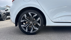 Renault Clio 1.6 E-TECH full hybrid 145 Techno 5dr Auto Hybrid Hatchback